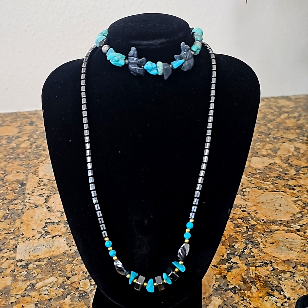 Hematite and turquoise necklace and bracelet with carved bears